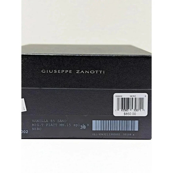 Giuseppe Zanotti Women's Vanilla Crystal Embellished Sandals Size 38 (MSRP $850) - Picture 12 of 12